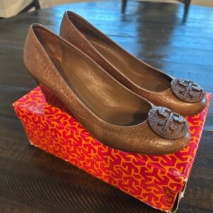 Tory Burch Wedges size 11